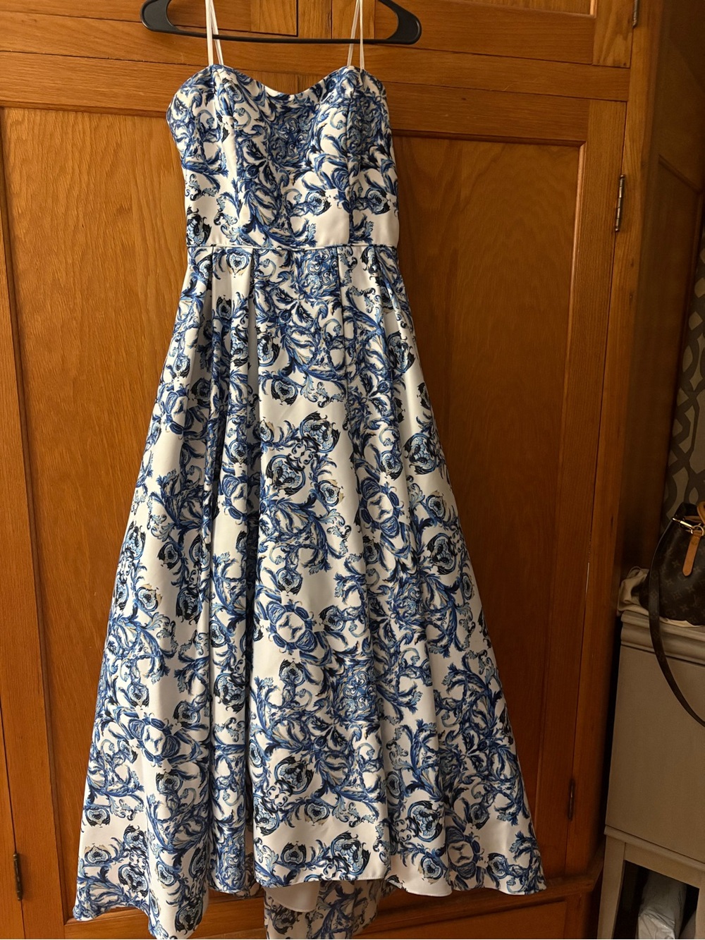 Betsy & Adam Blue and White Strapless Floral Fit-and-Flare Kids Dress Elegant